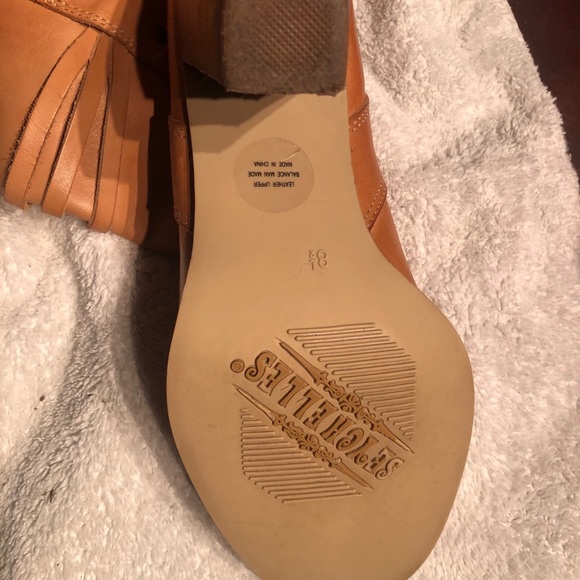 Seychelles, 8.5 Tan Chunky Heel Mid Calf Boot - Picture 10 of 10